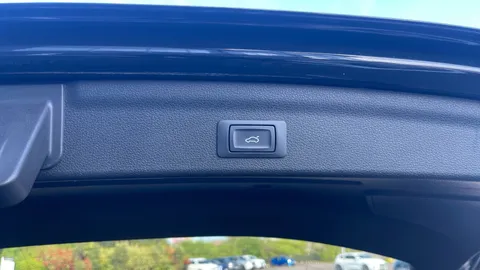 AUDI Q3 35 TFSI S Line