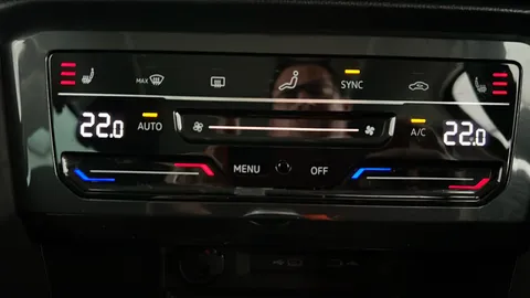 VOLKSWAGEN TIGUAN 1.4 TSI eHybrid Elegance DSG