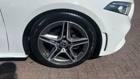 MERCEDES-BENZ A CLASS A200d AMG Line Premium Plus Auto