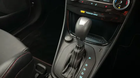 FORD PUMA 1.0 EcoBoost Hybrid mHEV ST DCT