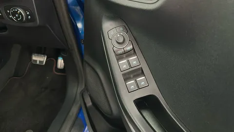 FORD PUMA 1.0 EcoBoost Hybrid mHEV ST DCT