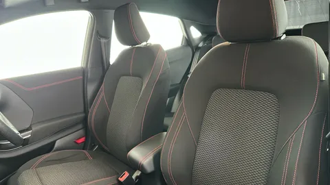 FORD PUMA 1.0 EcoBoost Hybrid mHEV ST-Line DCT