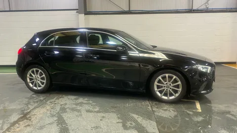 MERCEDES-BENZ A CLASS A180d Sport Executive Auto