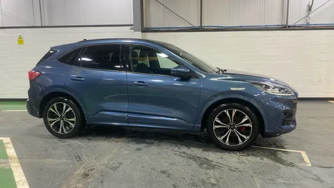 Ford Kuga 2.5 FHEV ST-Line X Edition 5dr CVT