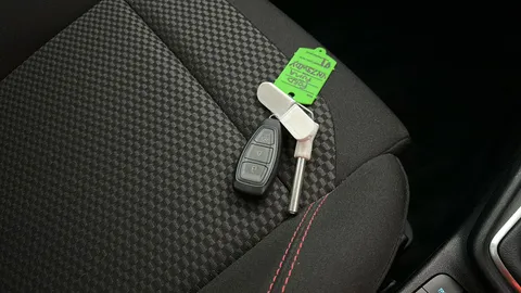 FORD PUMA 1.0 EcoBoost Hybrid mHEV ST-Line