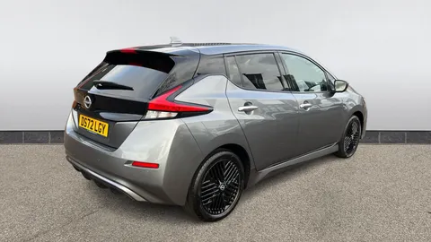 NISSAN LEAF 110kW N-Connecta 39kWh Auto