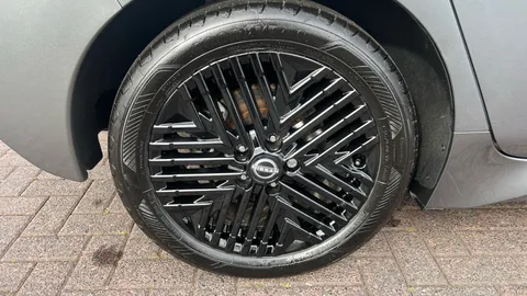 NISSAN LEAF 110kW N-Connecta 39kWh Auto