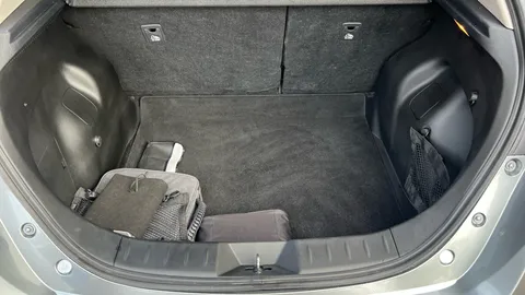 NISSAN LEAF 110kW N-Connecta 39kWh Auto