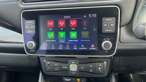 NISSAN LEAF 110kW N-Connecta 39kWh Auto