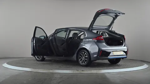 HYUNDAI IONIQ 1.6 GDi Hybrid Premium SE DCT