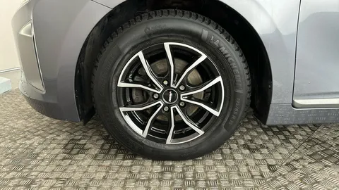 HYUNDAI IONIQ 1.6 GDi Hybrid Premium SE DCT