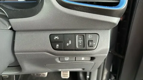 HYUNDAI IONIQ 1.6 GDi Hybrid Premium SE DCT