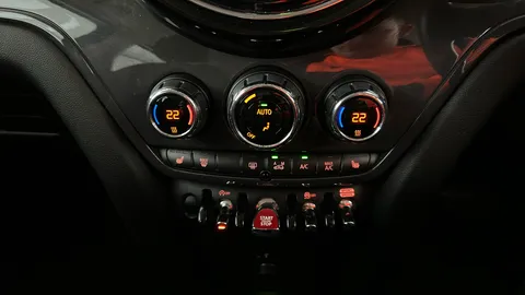 MINI COUNTRYMAN 1.5 Cooper Classic Auto