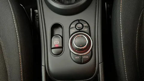 MINI COUNTRYMAN 1.5 Cooper Classic Auto