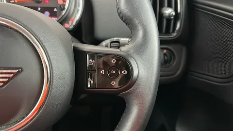 MINI COUNTRYMAN 1.5 Cooper Classic Auto