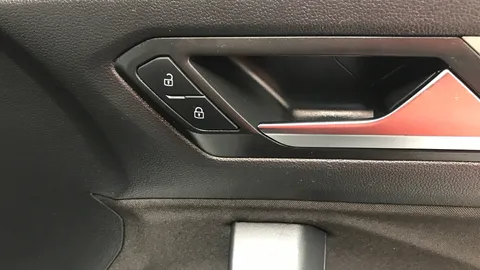 Volkswagen T-Roc 1.5 TSI EVO Design 5dr DSG