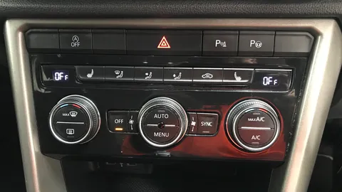 Volkswagen T-Roc 1.5 TSI EVO Design 5dr DSG