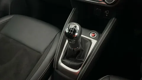 NISSAN MICRA 1.0 IG-T 92 N-Sport