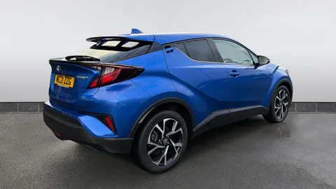 TOYOTA C-HR 1.8 Hybrid Design CVT