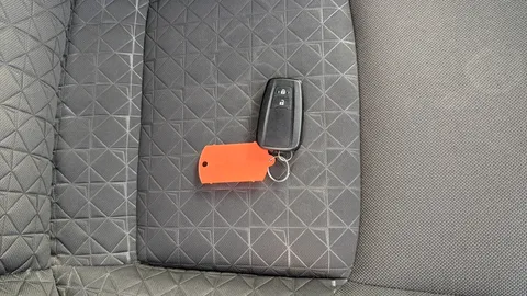 TOYOTA C-HR 1.8 Hybrid Design CVT