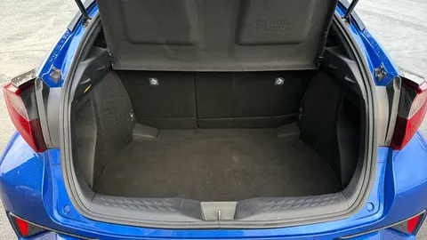 TOYOTA C-HR 1.8 Hybrid Design CVT