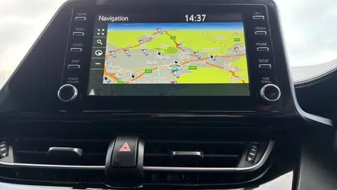 TOYOTA C-HR 1.8 Hybrid Design CVT