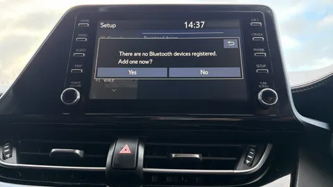 TOYOTA C-HR 1.8 Hybrid Design CVT