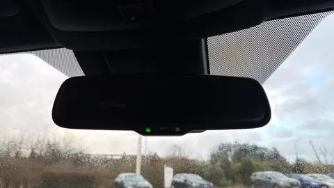 TOYOTA C-HR 1.8 Hybrid Design CVT