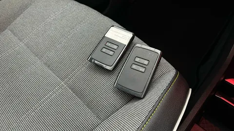 RENAULT MEGANE E-TECH EV60 160kW Techno 60kWh Optimum Charge Auto