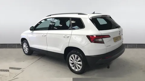 SKODA KAROQ 1.0 TSI SE Nav Plus