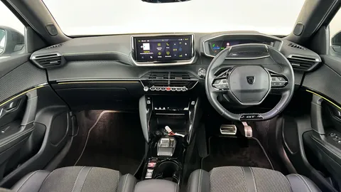 PEUGEOT 2008 100kW GT 50kWh Auto