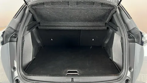 PEUGEOT 2008 100kW GT 50kWh Auto