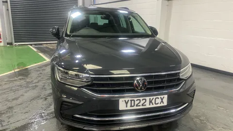 VOLKSWAGEN TIGUAN 1.5 TSI Life