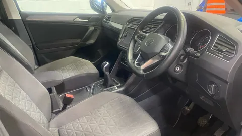 VOLKSWAGEN TIGUAN 1.5 TSI Life