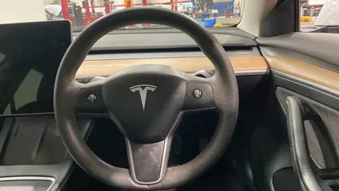 TESLA MODEL 3 Long Range AWD Auto