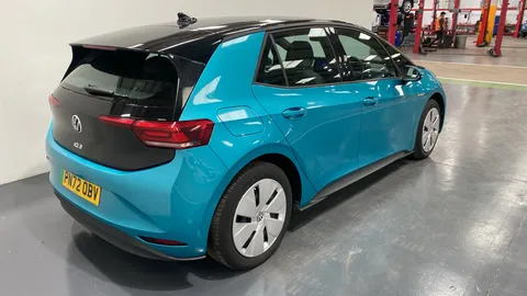 VOLKSWAGEN ID.3 107KW Life Pro 58kWh Auto