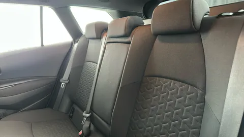 TOYOTA COROLLA 1.8 VVT-i Hybrid Icon Tech CVT