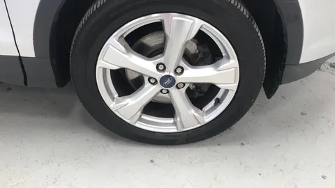 FORD KUGA 2.0 TDCi 180 Titanium X Auto