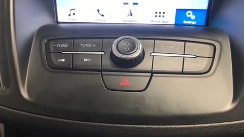 FORD KUGA 2.0 TDCi 180 Titanium X Auto