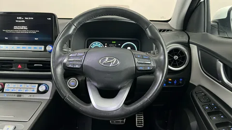 HYUNDAI KONA 150kW Ultimate 64kWh Auto
