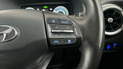 HYUNDAI KONA 150kW Ultimate 64kWh Auto