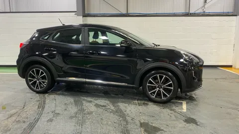 FORD PUMA 1.0 EcoBoost Hybrid mHEV Titanium