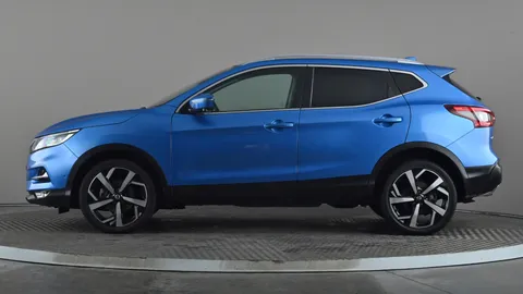 NISSAN QASHQAI 1.2 DiG-T Tekna Xtronic