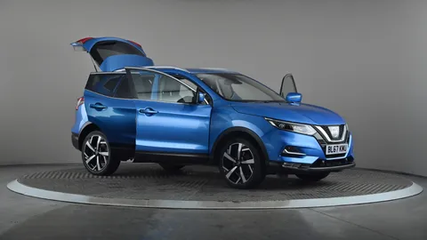 NISSAN QASHQAI 1.2 DiG-T Tekna Xtronic