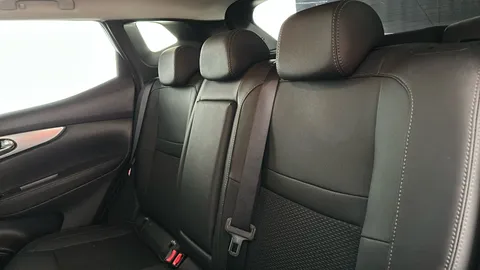 NISSAN QASHQAI 1.2 DiG-T Tekna Xtronic