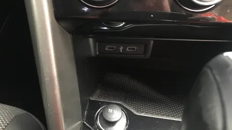 VOLKSWAGEN T-ROC 1.5 TSI EVO Design DSG