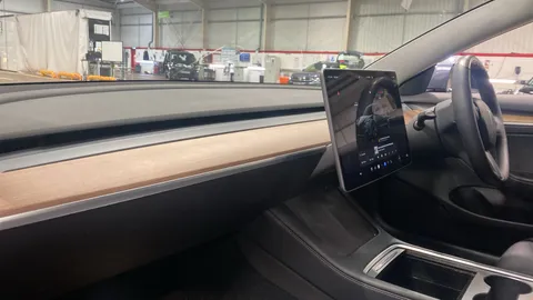 TESLA MODEL 3 Long Range AWD Auto