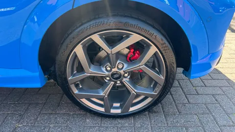 FORD PUMA 1.0 EcoBoost Hybrid mHEV ST DCT