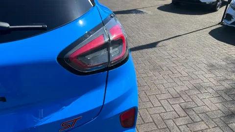 FORD PUMA 1.0 EcoBoost Hybrid mHEV ST DCT