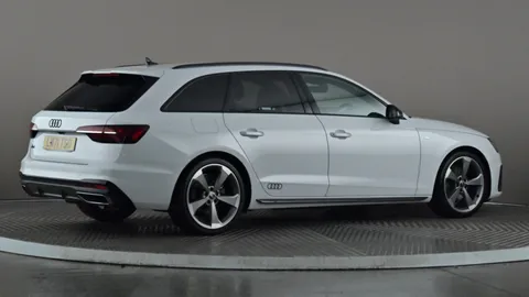 AUDI A4 35 TFSI Black Edition